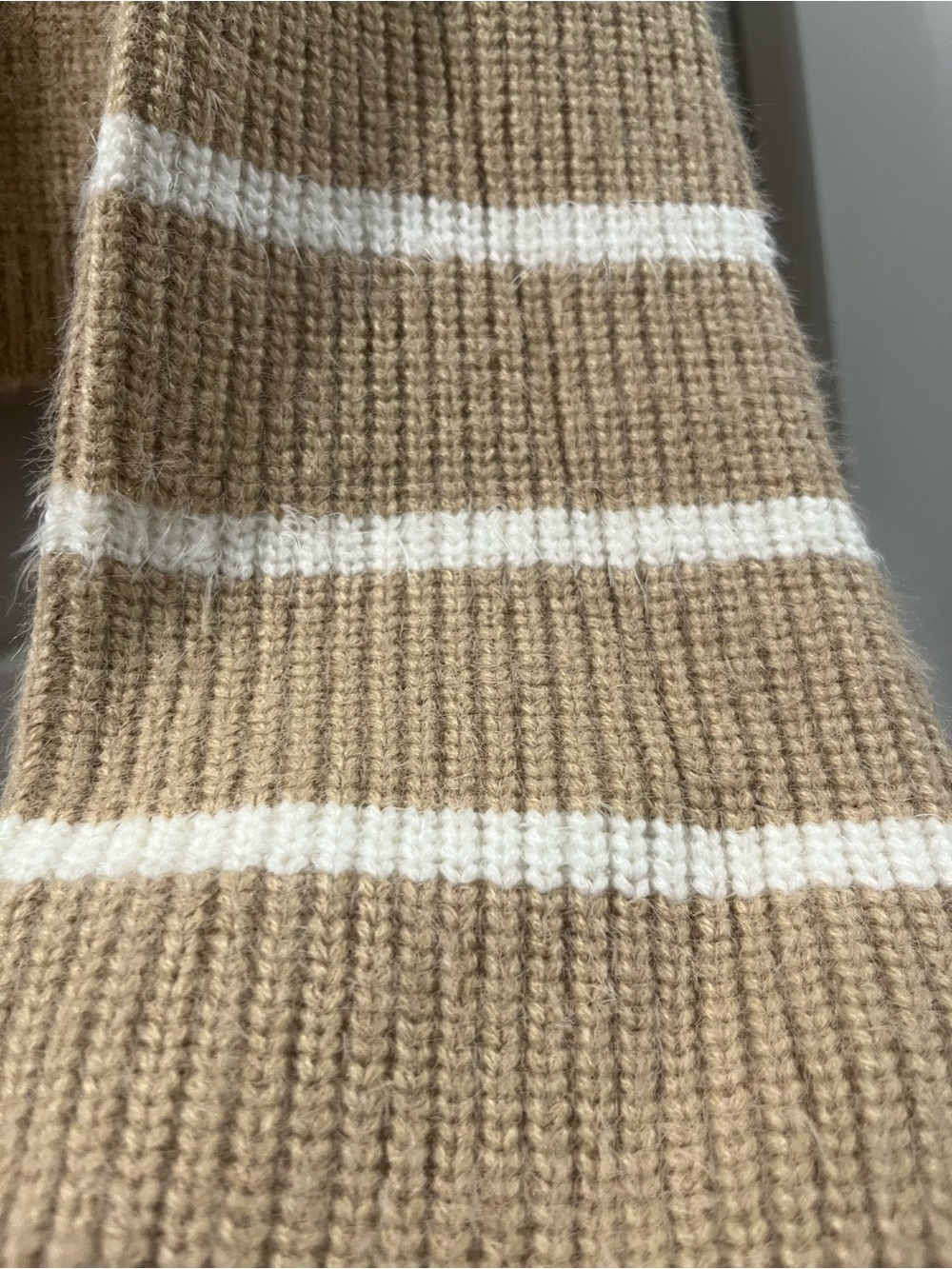 Gianni Bini GB Girls Oversize Crop Striped Sweater Camel White Girls Medium - Picture 7 of 9